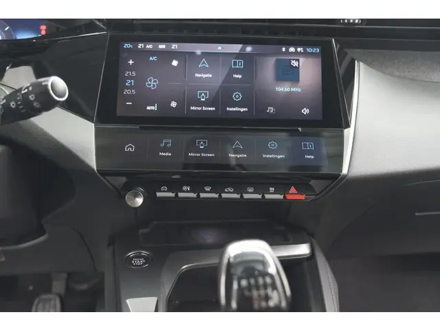 Peugeot 308 PureTech 130 Allure 2022 Benzine 44