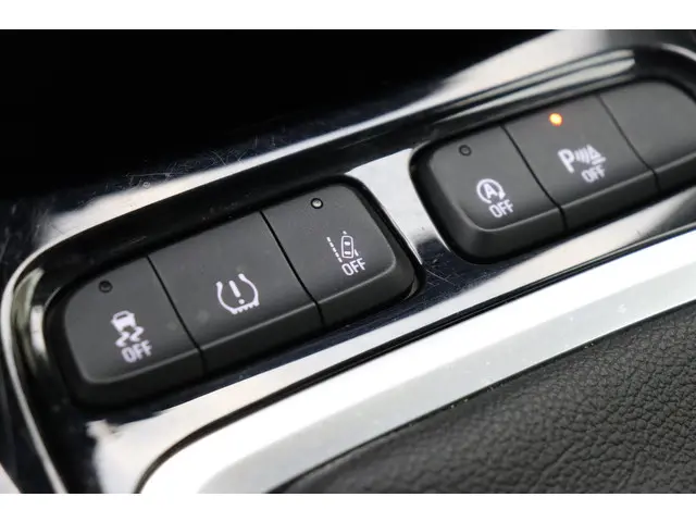 Opel Crossland X 1.2 Turbo 110pk Innovation 2019 Benzine 29