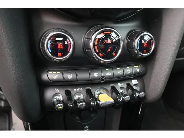 MINI Electric Camden Edition 2023 Elektrisch 12