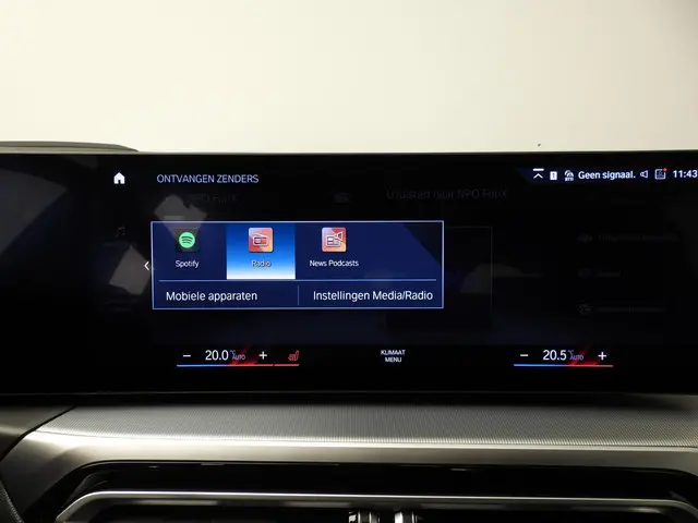 BMW 3 Serie Touring 320e 2023 Hybride Benzine 30