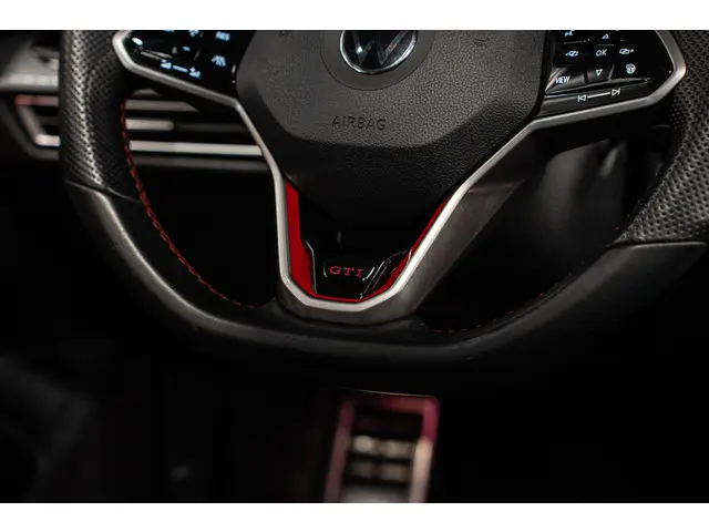 Volkswagen Golf 2.0 TSI GTI 2022 Benzine 13