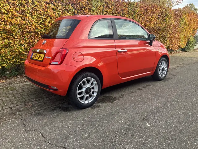Fiat 500 1.0 Hybrid 15" lmv Carplay 2021 Benzine 7