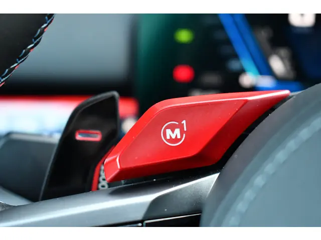 BMW M5 5-serie Touring 2024 Hybride Benzine 72