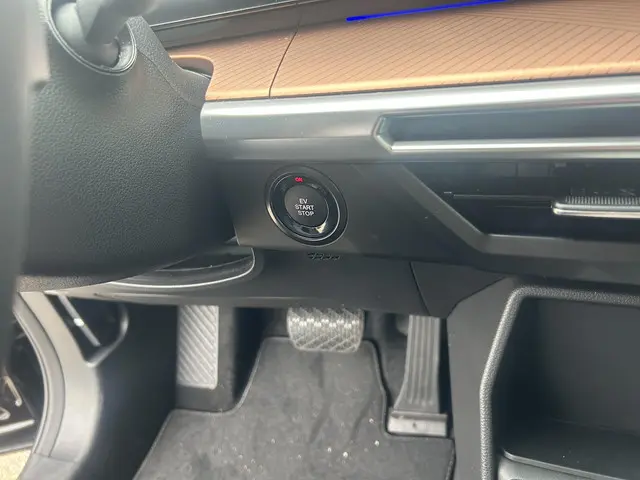 KGM Torres EVX Platinum 73.4 kWh 2026 Elektrisch 13