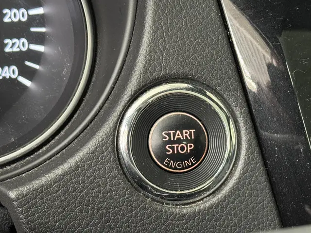 Nissan QASHQAI 1.3 DIG-T Tekna + 2021 Benzine 36