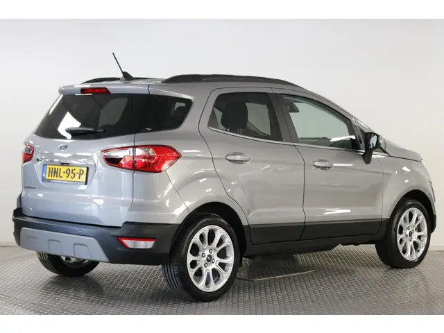 Ford EcoSport 2