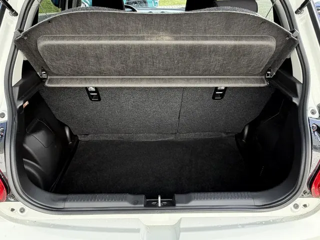 Suzuki Swift 1.2 Select Smart Hybrid 2022 Benzine 9