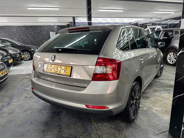 Škoda Rapid Spaceback 1.2 TSI Greentech JOY 2016 Benzine 17
