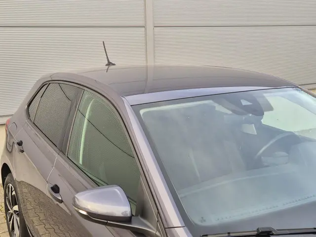 Volkswagen Polo 1.0 TSI Life 2021 Benzine 25