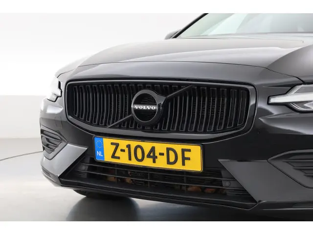 Volvo V60 2.0 B4 Momentum Business 2021 Hybride Benzine 33