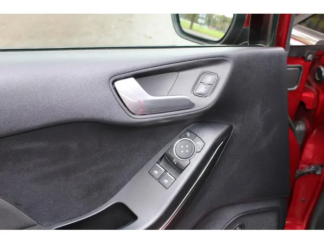 Ford Fiesta 1.0 EcoBoost Titanium 2018 Benzine 8