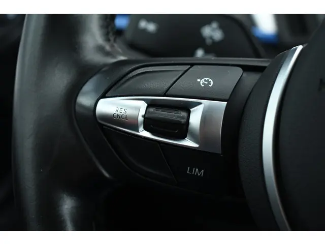 BMW X2 xDrive25e M-Sport 2023 Hybride Benzine 27