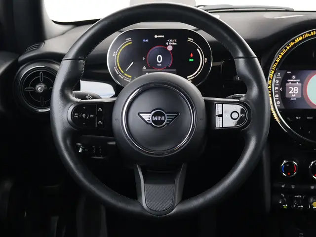 MINI Electric Mini Essential 33 kWh 2021 Elektrisch 12
