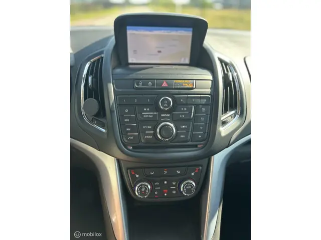 Opel Zafira Tourer 1.4 Cosmo 7p. 2015 Benzine 7