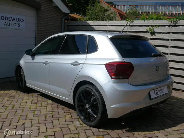 Volkswagen Polo 1.0 TSI Comfortline 2018 Benzine 7