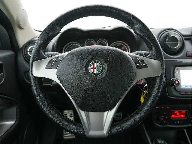 Alfa Romeo MiTo 1.3 JTDm ECO Esclusivo 2014 Diesel 16