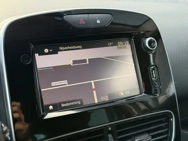 Renault Clio 1.5 dCi Limited Navi PDC EURO-6 2017 Diesel 9