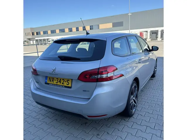 Peugeot 308 3