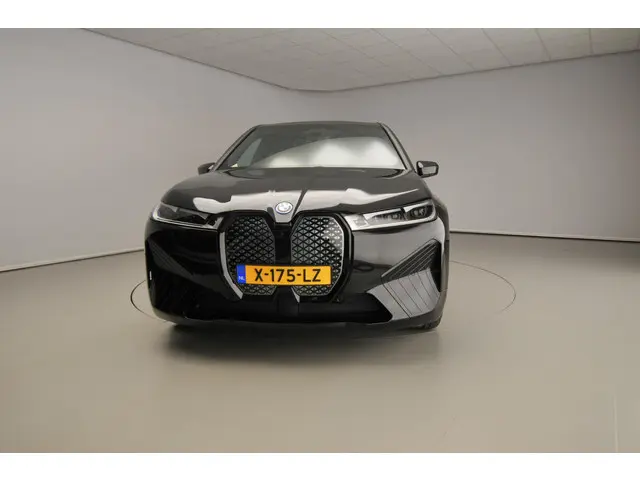 BMW iX xDrive50 2024 Elektrisch 5