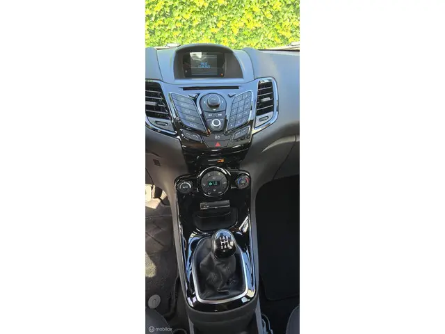 Ford Fiesta 1.0 EcoBoost Titanium 2013 Benzine 13