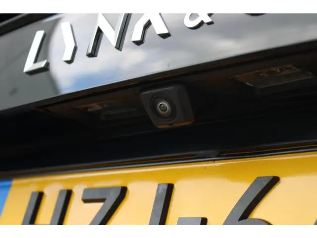 Lynk & Co 01 1.5 2025 Hybride Benzine 12