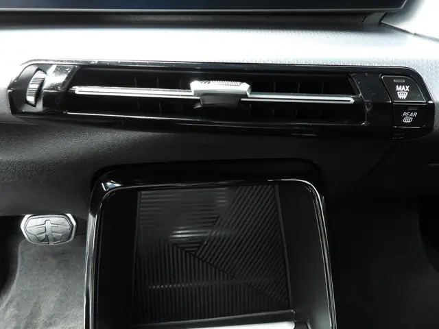 BMW 2 Serie Active Tourer 218i 2024 Benzine 29