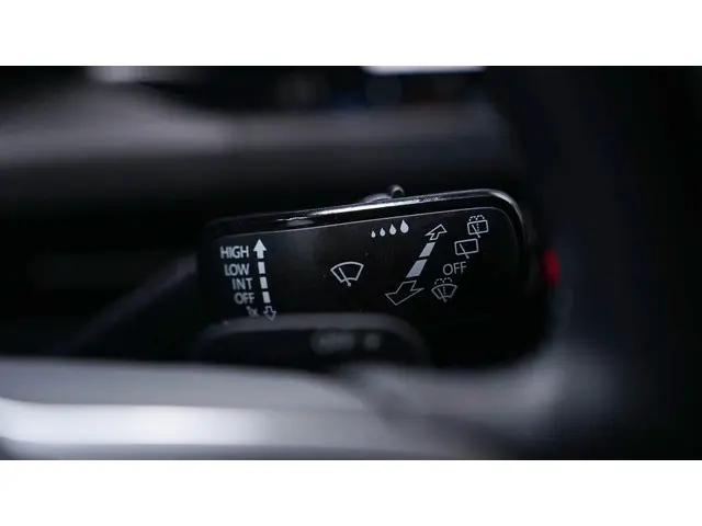 Volkswagen Golf 1.4 eHybrid Style 2022 Hybride Benzine 22