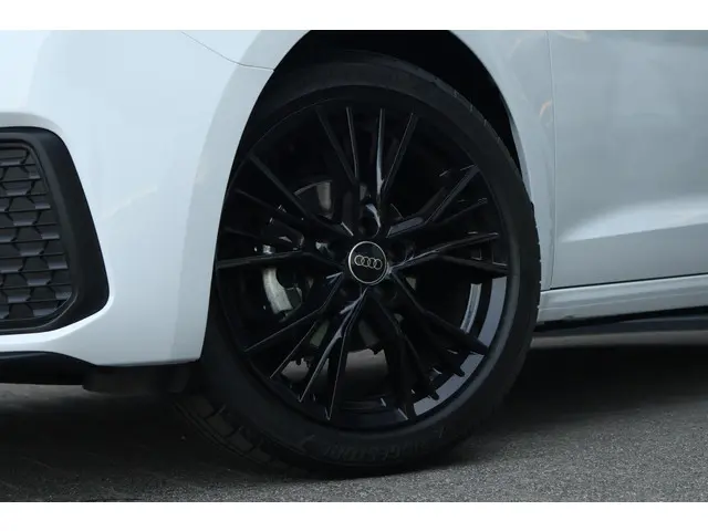 Audi A1 Sportback 25 TFSI Pro Line 2024 Benzine 4