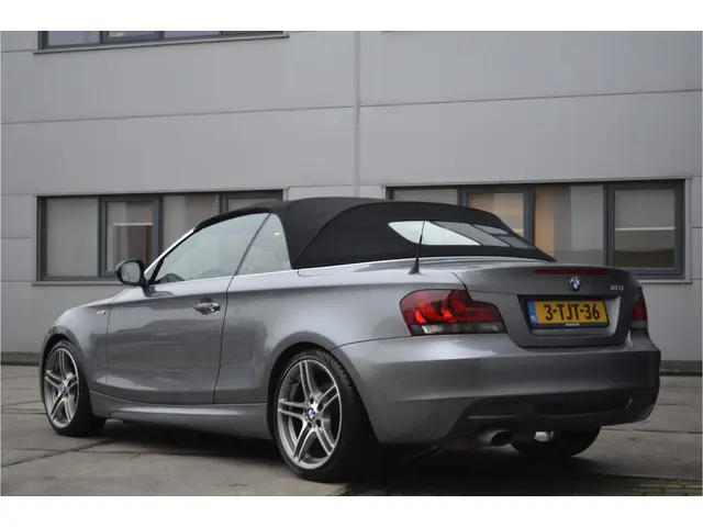 BMW 1 Serie Cabrio 118i M Sport Edition 2014 Benzine 26