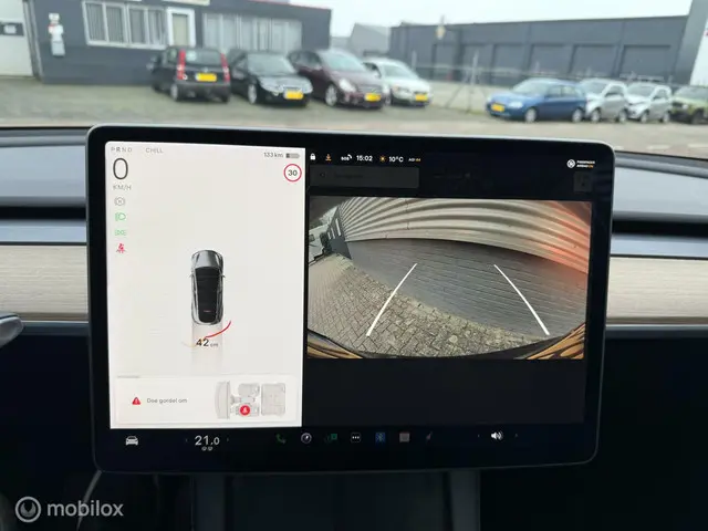 Tesla Model Y Long Range AWD 75 kWh 2021 Elektrisch 17