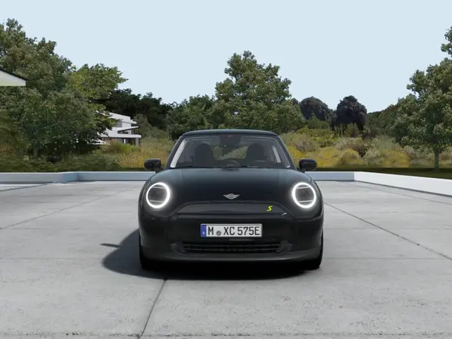 MINI Electric Cooper SE 2025 Elektrisch 3