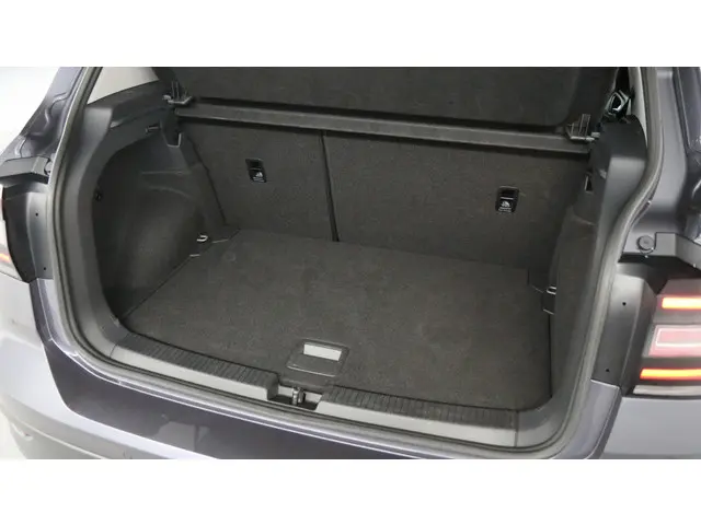 Volkswagen T-Cross 1.0 TSI 95pk Life 2023 Benzine 38