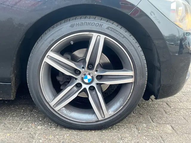 BMW 1 Serie 114i Business+ | Navi + Airco 2012 Benzine 8