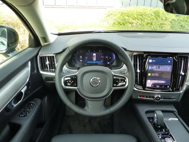 Volvo S90 B4 Plus Bright 2023 Benzine 6