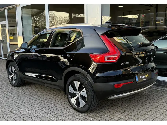 Volvo XC40 1.5 T3 Momentum Aut. 2020 Benzine 19