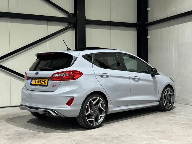 Ford Fiesta 2