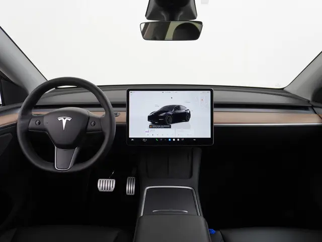 Tesla Model Y Performance AWD 75 kWh 2022 Elektrisch 23