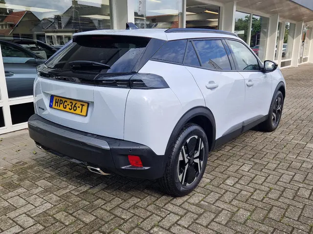 Peugeot 2008 3
