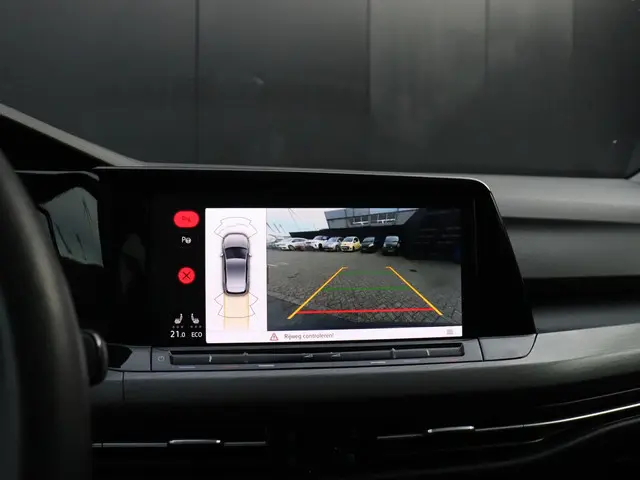 Volkswagen Golf 1.4 eHybrid 2021 Hybride Benzine 12