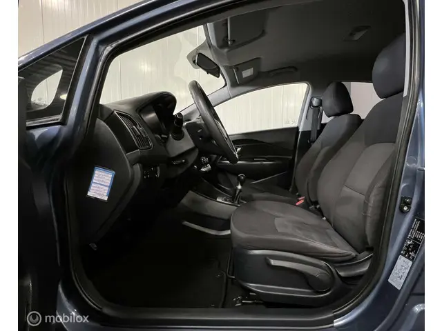 Kia Rio 1.2 CVVT ComfortLine 5-drs [ NAP airco ] 2016 Benzine 21