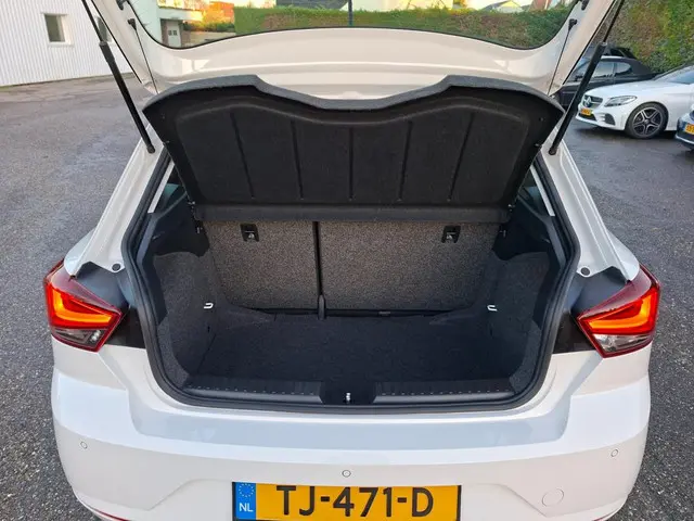 SEAT Ibiza 1.0 TSI Excellence 2018 Benzine 7