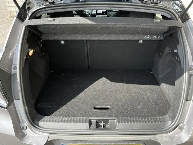 Renault Captur 1.0 TCe 90 Techno 2024 Benzine 9