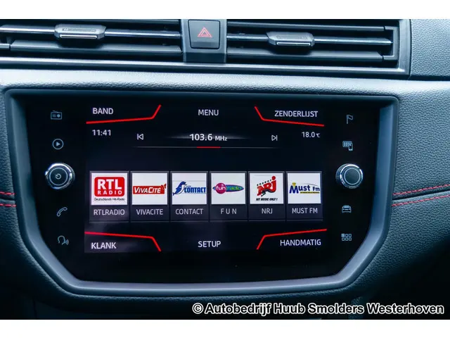 SEAT Arona 1.0 TSI FR Business Intense 2021 Benzine 36