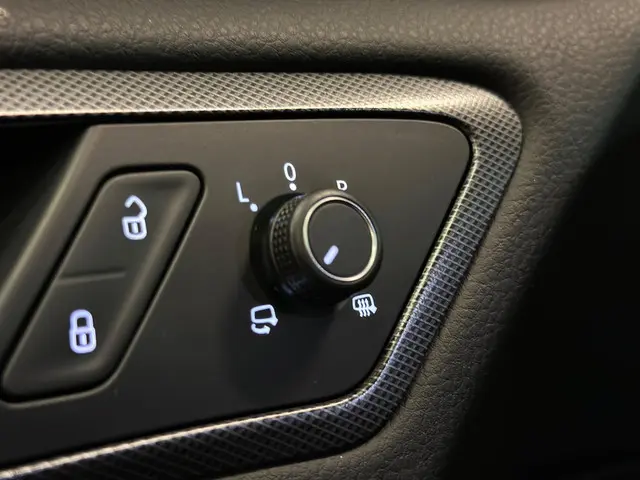 Volkswagen Golf 2.0 TSI GTI TCR|PANO|BOMVOL! 2019 Benzine 21