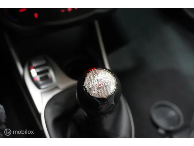 Alfa Romeo MiTo 1.4 Centenario 2013 Benzine 25