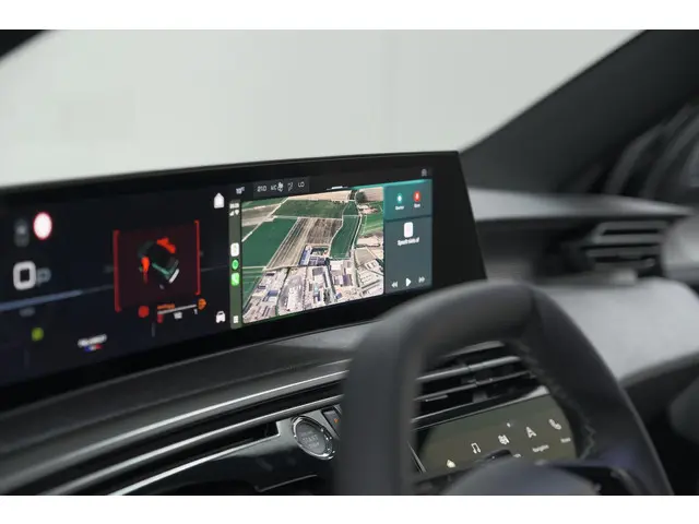 Peugeot 3008 Hybrid 145 e-DCS6 GT 2025 Hybride Benzine 57