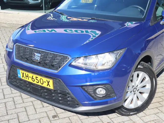 SEAT Arona 1.0 TSI Style Business 2019 Benzine 38