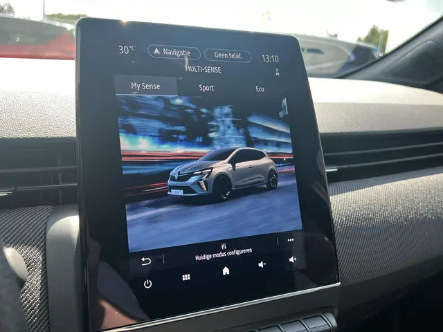 Renault Clio 1.0 TCe 90 GPF Esprit Alpine 2023 Benzine 28