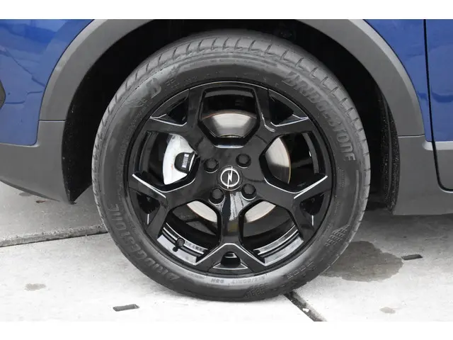 Opel Crossland 1.2 Turbo GS Line 2022 Benzine 4
