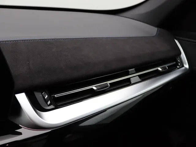 BMW iX1 eDrive20 2025 Elektrisch 11